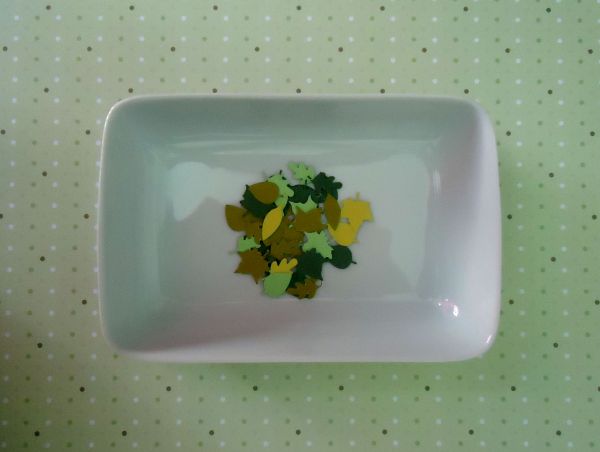 Recorte /Aplique em Scrap Mini Folhas